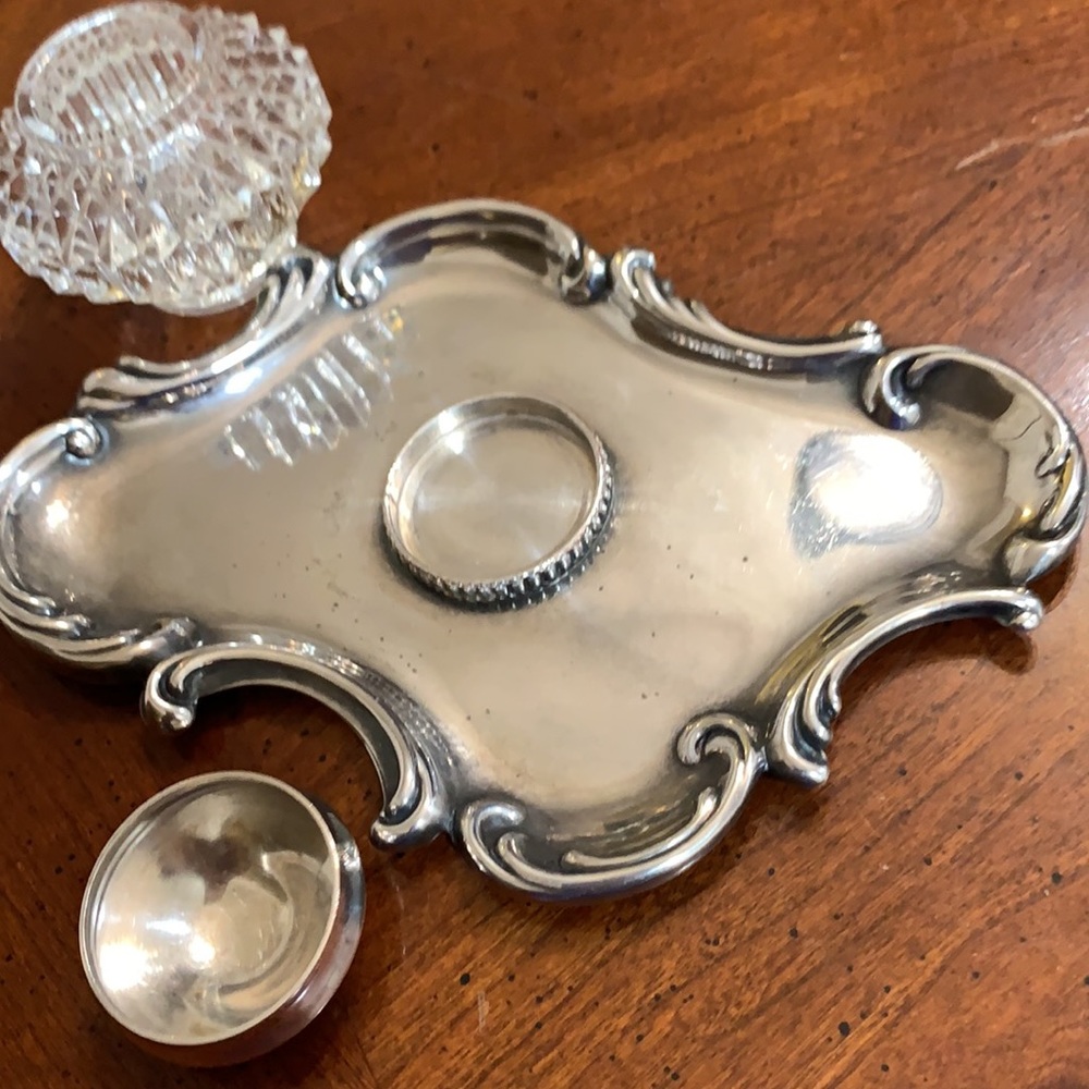 Antique Inkwell - Picture 3 of 10